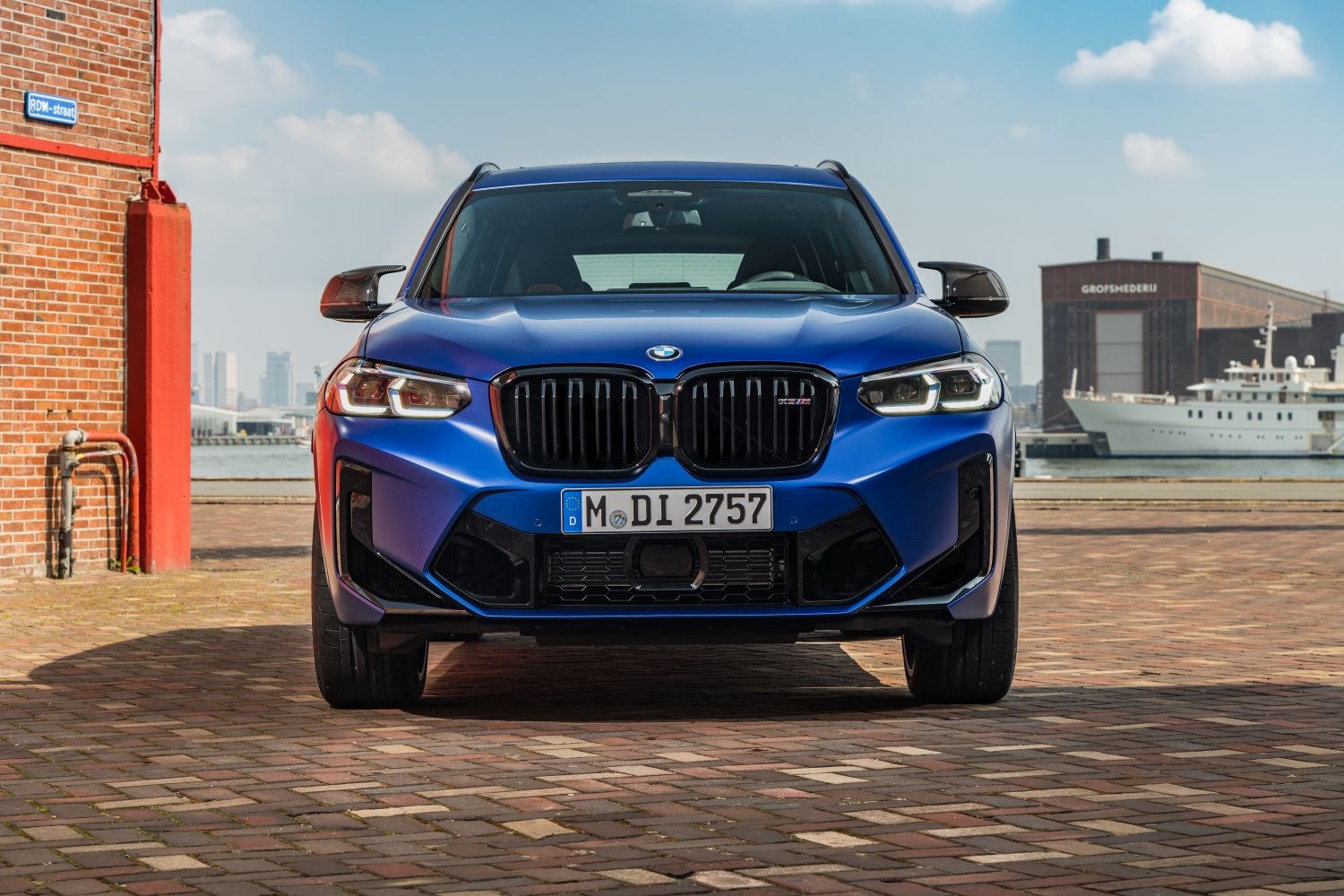 BMW X3 M technical specifications and fuel economy